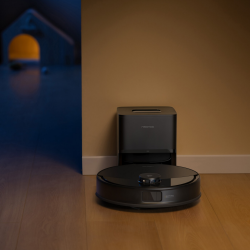 Прахосмукачка робот Roborock Q10 PF+, 10000 Pa, 150 мин, 0.35 л, Wi-Fi, Сухо/мокро, Автоматично повдигане на мопа, 360° LiDAR, 3D картографиране, Гласово управление, Черен