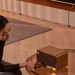 Ηχείο Edifier D32 BR, 60W, 11 ώρες, Hi-Res Audio/Wireless, Bluetooth 5.3, Wi-Fi, Apple Airplay2, DRC, DSP,  Ξύλινο περίβλημα, Καφέ