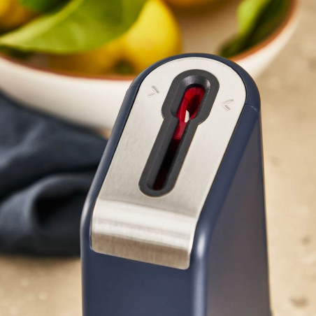 Μαχαίρι κουζίνας Tefal K297S244, 20 cm, Ανοξείδωτο ατσάλι, Βάση με ενσωματωμένο ακονιστήρι, Προστατευτικό για τα δάχτυλα, Μαύρο