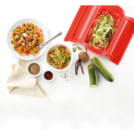 Σκεύος για μαγείρεμα στον ατμό στο φούρνο μικροκυμάτων με σχάρα Lekue 1009048, 1-2 μερίδες, πλατινένιο σιλικόνη, κόκκινο