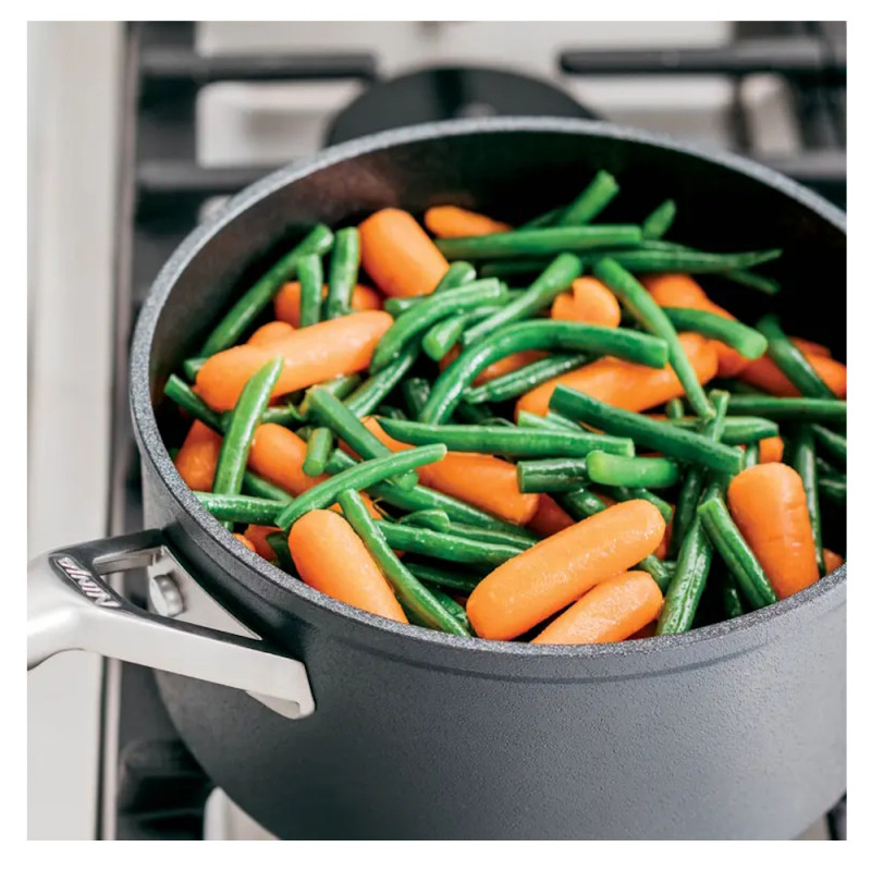 Σετ κατσαρόλες και τηγάνια Ninja Zerostick Premium C35005DE, 9 τεμάχια, Αντικολλητική τεχνολογία, Έως 260C, Επαγωγική εστία, Μαύρο