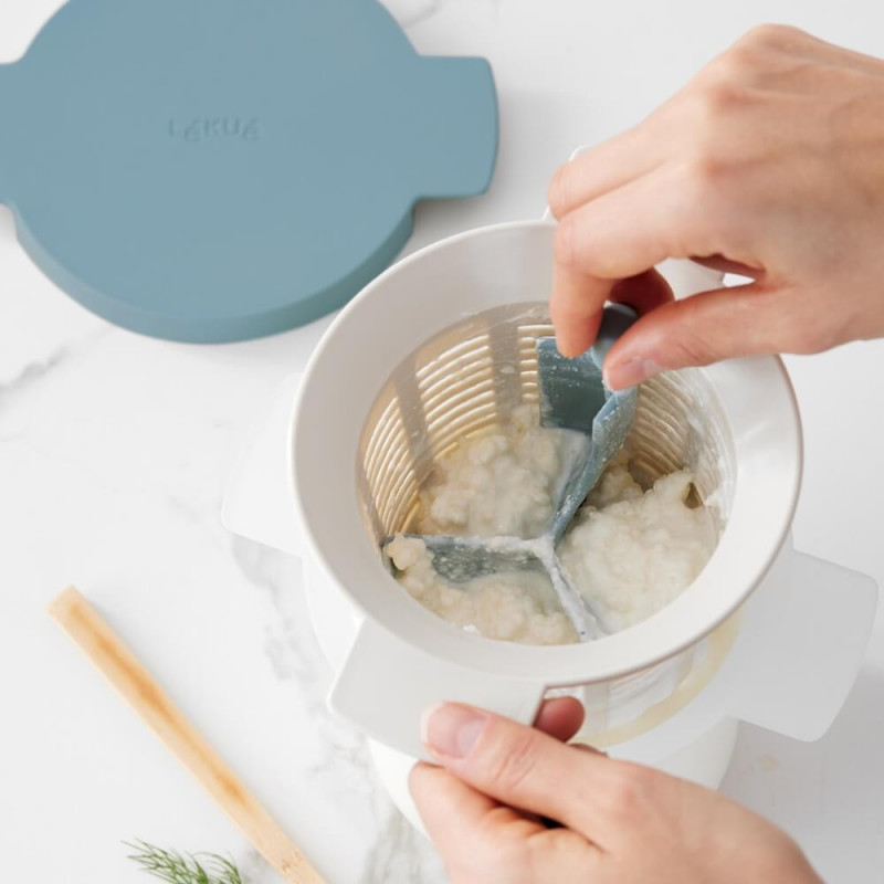 Σετ για την παρασκευή κεφίρ και γιαουρτιού Lekue 1010155, 18,5x14,5x15,5 εκ., Από +4 έως +90C, Λευκό/Μπλε