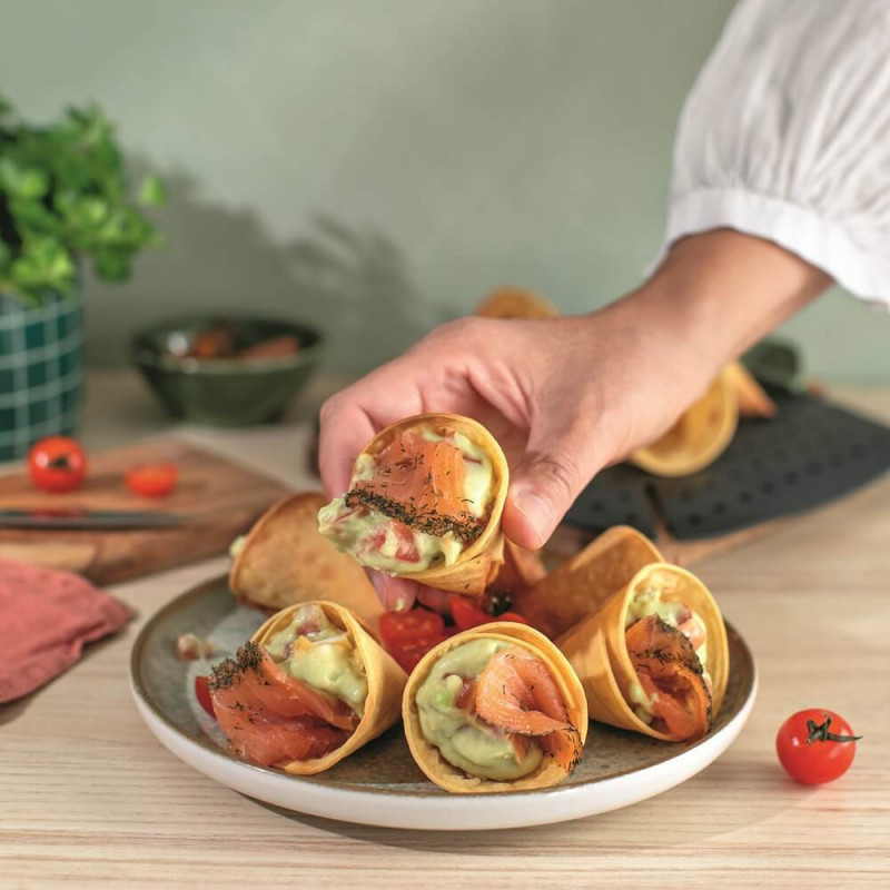 Βάση για ψήσιμο σε φριτέζα με ζεστό αέρα Lekue 1010156, 22x22 cm, -20/+220°C, σιλικόνη, γκρι