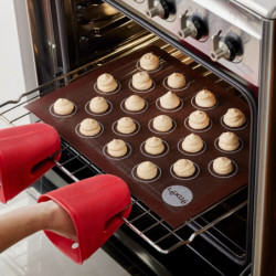 Βάση ψησίματος Lekue 1010197, 40x30 cm, σιλικόνη, μικροδιατρήσεις, +4/220°C, μαύρο