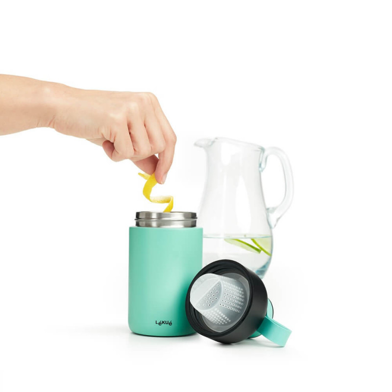 Θερμός με ενσωματωμένο φίλτρο Lekue On The Go 1010229, 500 ml, Διπλό κενό τοίχωμα, Αεροστεγές κλείσιμο, -20/+80°C, Ανοξείδωτο ατσάλι, Τυρκουάζ