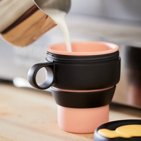 Πτυσσόμενο ποτήρι Lekue On The Go 1010233, 350 ml, -20/+100°C, Αεροστεγές κλείσιμο και αδιαπέραστο, Κοράλλι