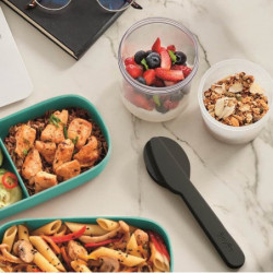 Σετ μαχαιροπίρουνα Lekue On The Go 1010238, 4 τεμάχια, Θήκη αποθήκευσης, -20°C / +100°C, Ανοξείδωτο ατσάλι, Μαύρο