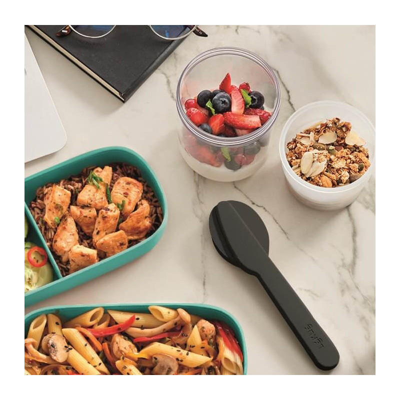 Σετ μαχαιροπίρουνα Lekue On The Go 1010238, 4 τεμάχια, Θήκη αποθήκευσης, -20°C / +100°C, Ανοξείδωτο ατσάλι, Μαύρο