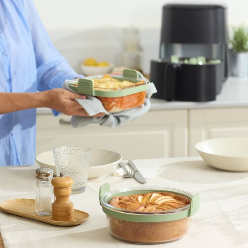 Φόρμα για φούρνο με ζεστό αέρα Lekue 1010159, 18,5x17,5x9,5 cm, Γυαλί, Αντιολισθητικές λαβές, -20/+220°C, Εύκολο καθάρισμα, Πράσινο