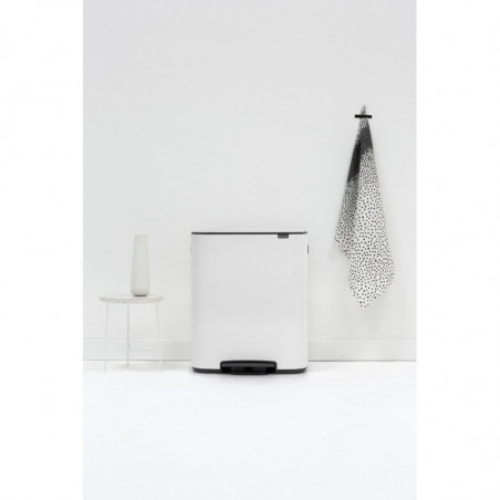 Κάδος απορριμμάτων Brabantia Bo Pedal 1003188, 2x30 λίτρα, Ομαλό κλείσιμο, Αντιολισθητική βάση, Λευκό