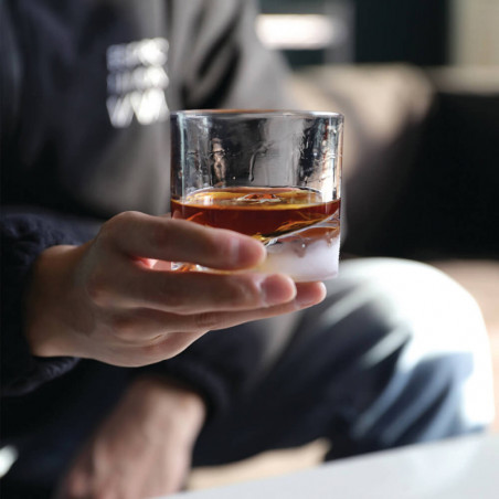 Σετ ποτηριών ουίσκι LIITON 1009932 Yosemite, 240 ml, 2 τεμάχια, Παχιά τοιχώματα, 3D πάτο με σχήμα του πάρκου Yosemite, Διαφανές