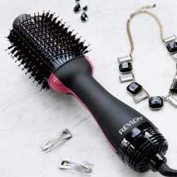 Ηλεκτρική βούρτσα για χτένισμα και στέγνωμα REVLON Pro Collection RVDR5222, 800 W, 3 επίπεδα θερμότητας, 2 ταχύτητες, κεραμική επίστρωση, ιονισμός, κρύα άκρη, μαύρο/ροζ