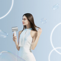 Στεγνωτήρας μαλλιών Xiaomi Water Ionic Hair Dryer H500 BHR5851EU, 1800 W, Ιονική θεραπεία με νερό, NTC, Εναλλασσόμενος ζεστός/κρύος αέρας, Μεταλλικό περίβλημα, Λευκό