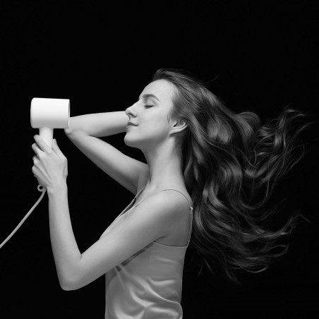 Στεγνωτήρας μαλλιών Xiaomi Mi Ionic Hair Dryer H300 BHR5081GL, 1600 W, Ιονική θεραπεία, NTC, Εναλλαγή ζεστού/κρύου αέρα, Μεταλλικό περίβλημα, Λευκό