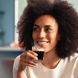 Αυτόματη καφετιέρα Philips LatteGo 5500 EP5543/90, 1500 W, 15 bar, 1,8 λίτρα, 20 ροφήματα, LatteGo, SilentBrew, QuickStart, κεραμικός μύλος, οθόνη αφής, λευκό χρώμιο