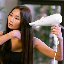 Στεγνωτήρας μαλλιών Remington Power Dry Ionic D3199, 2200 W, 2 ταχύτητες, 3 θερμοκρασίες, ιονισμός, λευκό