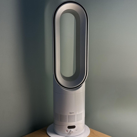 Συσκευή θέρμανσης και ψύξης 2 σε 1 Dyson AM15 Hot+Cool 586340-01, 35 τ.μ., 10 ταχύτητες, ταλάντωση 70°, οθόνη LCD, προστασία από ανατροπή, Air Multiplier™, λευκό/ασημί