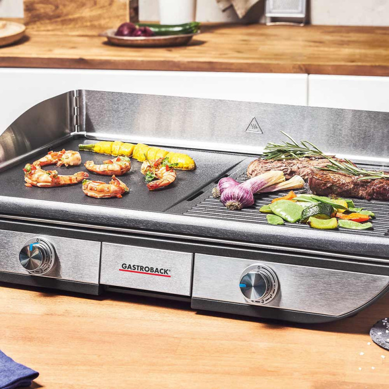 Ηλεκτρική ψησταριά με κινητές πλάκες Gastroback Advanced Pro 42523, 2300 W, 50 × 30 cm, 90–240 °C, Λεία/ραβδωτή, Αντικολλητική, Δίσκος συλλογής λίπους, Μαύρο/ανοξείδωτο