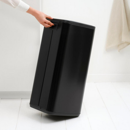 Κάδος απορριμμάτων Brabantia Bo Touch 1010140, 30 λίτρα, Ομαλό και αθόρυβο άνοιγμα, Μεγάλο άνοιγμα, Μαύρος
