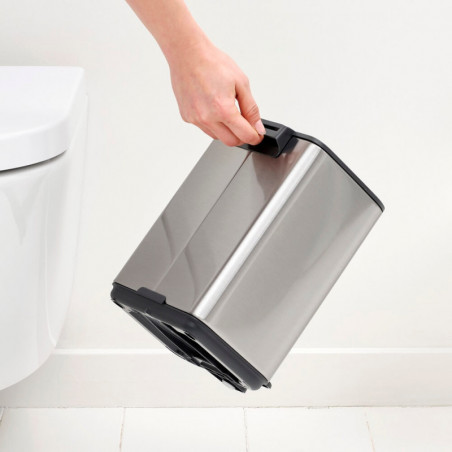Κάδος απορριμμάτων Brabantia Bo Pedal 1010141, 4 λίτρα, Απαλό κλείσιμο, Αντιολισθητική βάση, Ανθεκτικό στα δακτυλικά αποτυπώματα, Ανοξείδωτο/Ματ