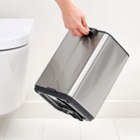 Κάδος απορριμμάτων Brabantia Bo Pedal 1010142, 7 λίτρα, Απαλό κλείσιμο, Βάση με ελαστικό επίστρωμα, Ανθεκτικός στα δακτυλικά αποτυπώματα, Ανοξείδωτο