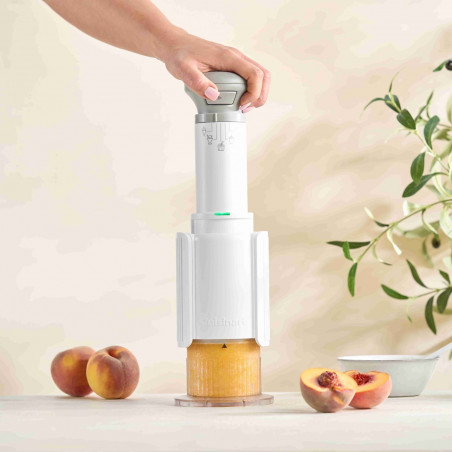 Μηχανή παγωτού Cuisinart Freeze Wand ICEFD10E, 250 W, 240 ml, 5 προγράμματα, χωρίς BPA, αθόρυβη λειτουργία, λευκό