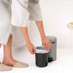 Κάδος απορριμμάτων με πεντάλ Brabantia NewIcon 1010433, 3 λίτρα, Απαλό κλείσιμο, Αντιολισθητική βάση, Ανοιχτό γκρι