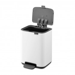 Κάδος απορριμμάτων Brabantia Bo Pedal 1010117, 4 λίτρα, Απαλό κλείσιμο, Αντιολισθητική βάση, Λευκό