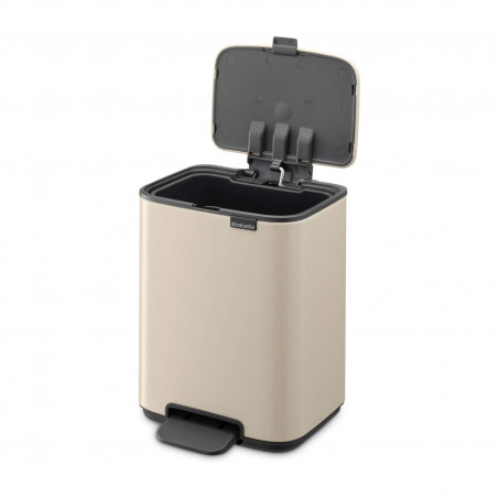 Κάδος απορριμμάτων Brabantia Bo Pedal 1010122, 4 λίτρα, Απαλό κλείσιμο, Αντιολισθητική βάση, Μπεζ