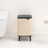 Κάδος απορριμμάτων Brabantia Bo Small Hi 1010461, 7 λίτρα, Υπερυψωμένος, Ομαλό και αθόρυβο άνοιγμα, Αντιολισθητική βάση, Μπεζ