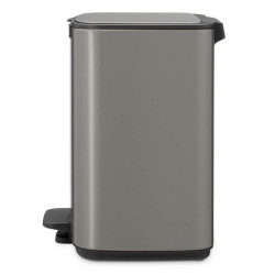 Κάδος απορριμμάτων Brabantia Bo Pedal 1010127, 7 λίτρα, Απαλό κλείσιμο, Βάση με ελαστικό επίστρωμα, Σκούρο γκρι