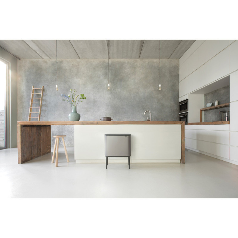 Κάδος απορριμμάτων Brabantia Bo Touch 651105, 36 λίτρα, Ομαλό και αθόρυβο άνοιγμα, Μεγάλο άνοιγμα, Γκρι