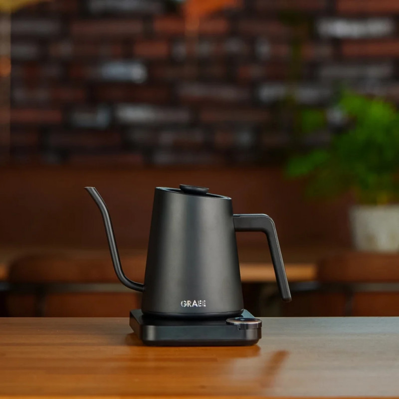 Ηλεκτρική καφετιέρα Graef Pour-over GK502, 1200 W, 900 ml, 40-100 °C, λειτουργία διατήρησης θερμοκρασίας, φίλτρο, στόμιο τύπου «λεβέκι», μαύρο ματ