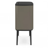Κάδος απορριμμάτων Brabantia Bo Touch 651105, 36 λίτρα, Ομαλό και αθόρυβο άνοιγμα, Μεγάλο άνοιγμα, Γκρι