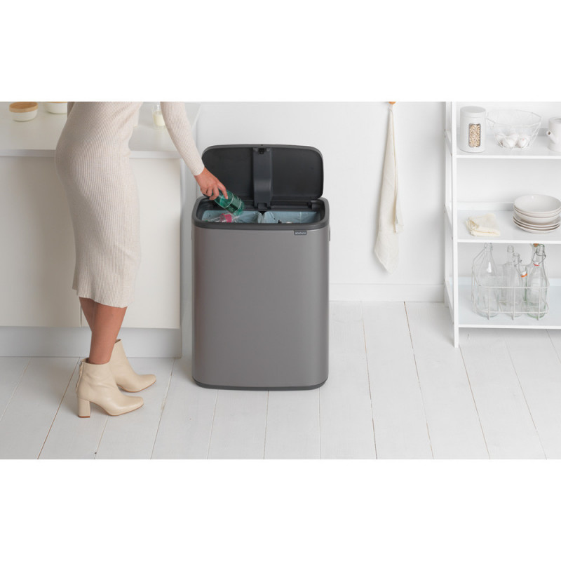 Κάδος απορριμμάτων Brabantia Bo Touch 1001271, 2x30 λίτρα, Ομαλό και αθόρυβο άνοιγμα, Μεγάλο άνοιγμα, Σκούρο γκρι