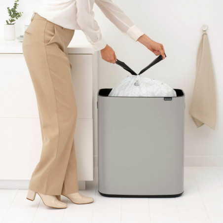 Κάδος απορριμμάτων Brabantia Bo Touch 1010455, 60 λίτρα, Ομαλό και αθόρυβο άνοιγμα, Μεγάλο άνοιγμα, Ανοιχτό γκρι