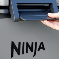 Ψυκτική θήκη Ninja FrostVault FB131EUGY, 28 λίτρα, Παθητική ψύξη, χωρητικότητα 48 κουτιών, Διατηρεί τον πάγο έως και 5 ημέρες, Ξηρό διαμέρισμα, Γκρι