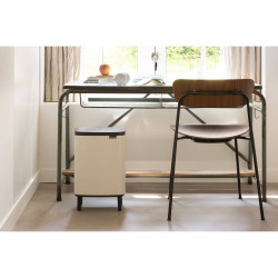 Κάδος απορριμμάτων Brabantia Bo Small Hi 1010462, 12 λίτρα, Ομαλό και αθόρυβο άνοιγμα, Αντιολισθητική βάση, Μπεζ