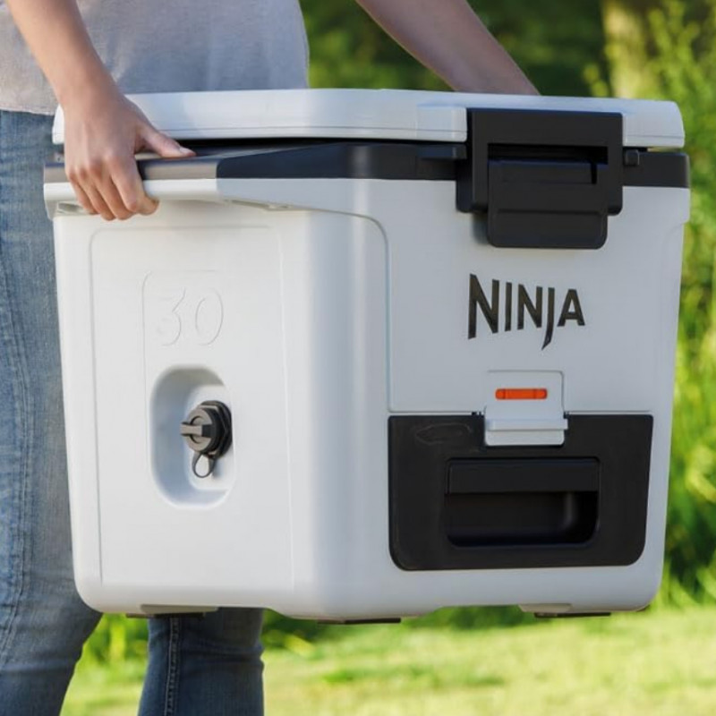 Ψυκτική θήκη Ninja FrostVault FB131EUWH, 28 λίτρα, Παθητική ψύξη, χωρητικότητα 48 κουτιών, Διατηρεί τον πάγο έως και 5 ημέρες, Ξηρό διαμέρισμα, Λευκό