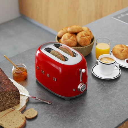 Τοστιέρα SMEG 50's Style TSF01RDEU, 950 W, 2 φέτες, 6 επίπεδα, Δίσκος για ψίχουλα, Ενσωματωμένο καλώδιο, Ανοξείδωτο ατσάλι, Κόκκινο