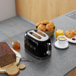 Τοστιέρα SMEG 50's Style TSF01BLEU, 950 W, 2 φέτες, 6 επίπεδα, Δίσκος για ψίχουλα, Ενσωματωμένο καλώδιο, Ανοξείδωτο ατσάλι, Μαύρο