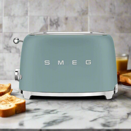 Τοστιέρα SMEG 50's Style TSF01EGMEU, 950 W, 2 φέτες, 6 επίπεδα, Δίσκος για ψίχουλα, Ενσωματωμένο καλώδιο, Ανοξείδωτο ατσάλι, Σμαραγδένιο πράσινο