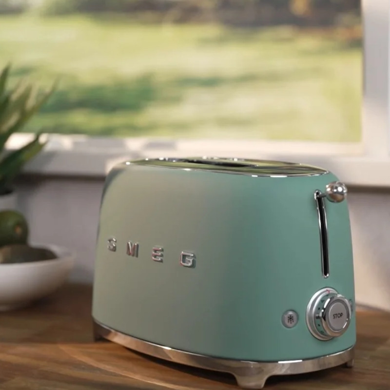 Τοστιέρα SMEG 50's Style TSF01EGMEU, 950 W, 2 φέτες, 6 επίπεδα, Δίσκος για ψίχουλα, Ενσωματωμένο καλώδιο, Ανοξείδωτο ατσάλι, Σμαραγδένιο πράσινο