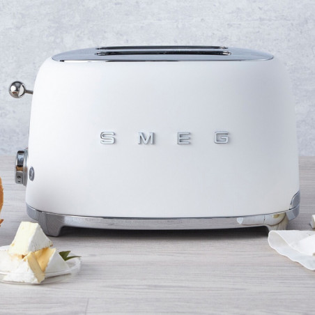 Τοστιέρα SMEG 50's Style TSF01WHMEU, 950 W, 2 φέτες, 6 επίπεδα, Δοχείο για ψίχουλα, Ενσωματωμένο καλώδιο, Ανοξείδωτο ατσάλι, Λευκό ματ