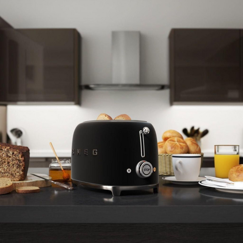 Τοστιέρα SMEG 50's Style TSF01BLMEU, 950 W, 2 φέτες, 6 επίπεδα, Δίσκος για ψίχουλα, Ενσωματωμένο καλώδιο, Ανοξείδωτο ατσάλι, Μαύρο ματ