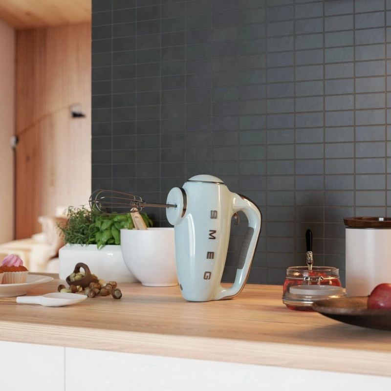 Χειροκίνητο μίξερ SMEG 50's Style HMF01PBEU, 250 W, 9 ταχύτητες, λειτουργία Turbo, κρυφή οθόνη LED, χρονοδιακόπτης, εξαρτήματα, μπλε