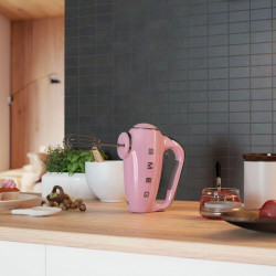 Χειροκίνητο μίξερ SMEG 50's Style HMF01PKEU, 250 W, 9 ταχύτητες, λειτουργία Turbo, κρυφή οθόνη LED, χρονοδιακόπτης, εξαρτήματα, ροζ