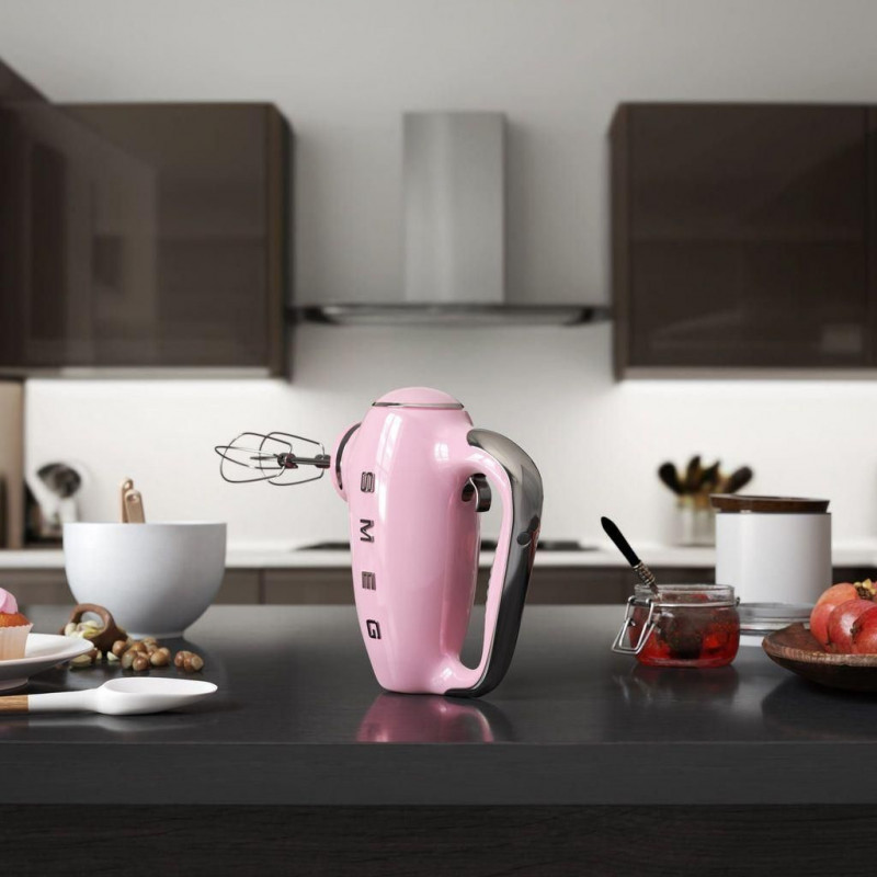 Χειροκίνητο μίξερ SMEG 50's Style HMF01PKEU, 250 W, 9 ταχύτητες, λειτουργία Turbo, κρυφή οθόνη LED, χρονοδιακόπτης, εξαρτήματα, ροζ