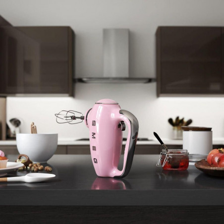 Χειροκίνητο μίξερ SMEG 50's Style HMF01PKEU, 250 W, 9 ταχύτητες, λειτουργία Turbo, κρυφή οθόνη LED, χρονοδιακόπτης, εξαρτήματα, ροζ