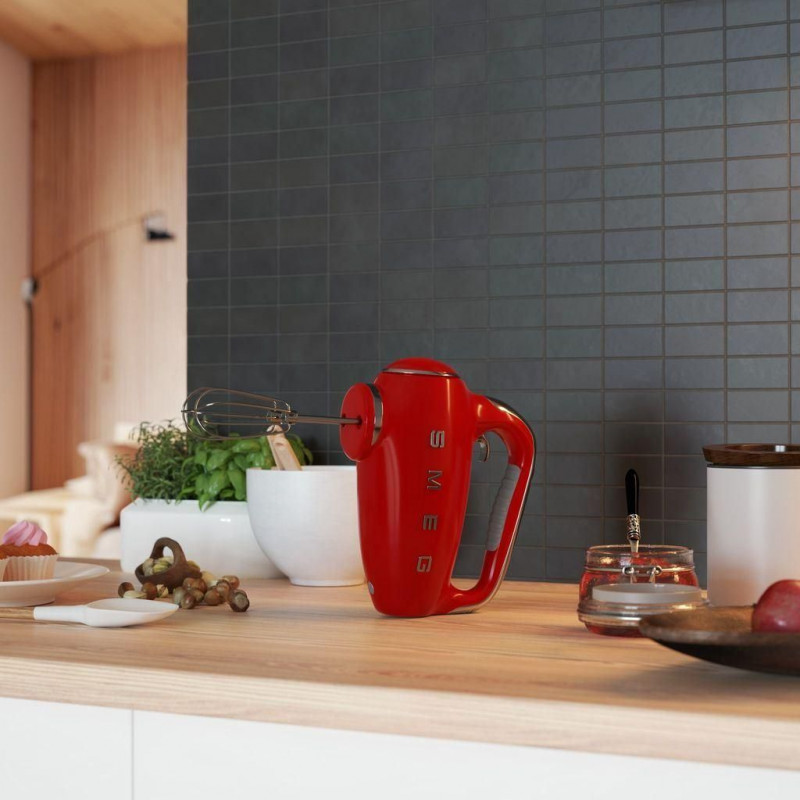 Χειροκίνητο μίξερ SMEG 50's Style HMF01RDEU, 250 W, 9 ταχύτητες, λειτουργία Turbo, κρυφή οθόνη LED, χρονοδιακόπτης, εξαρτήματα, κόκκινο